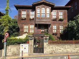Sümmeler Konağı